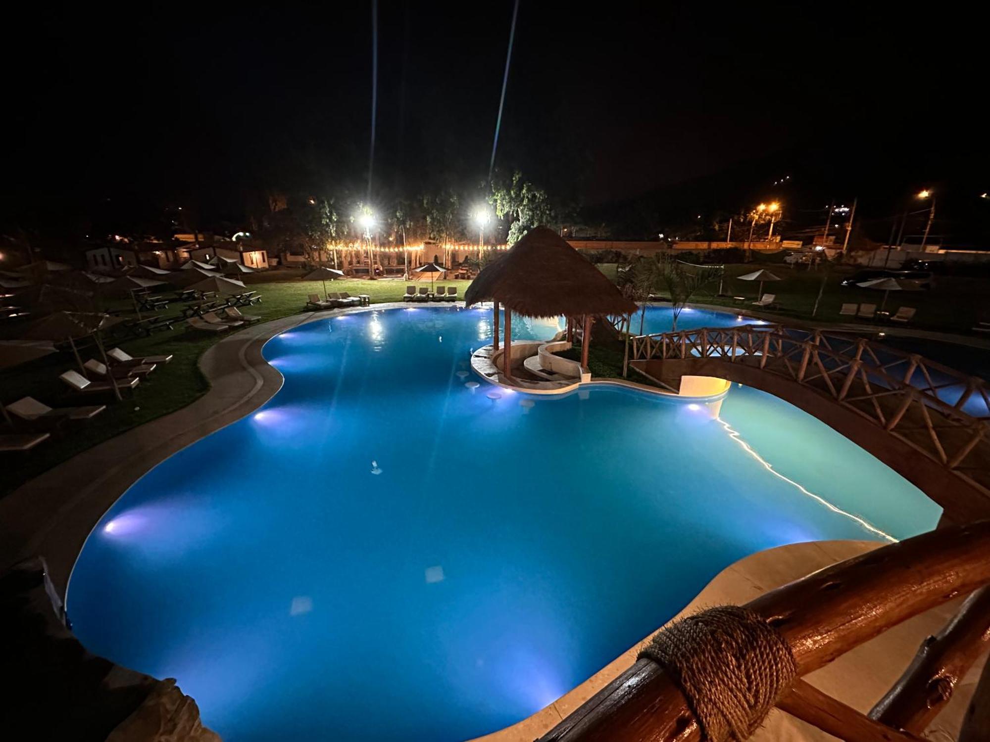 Los Andes - Restaurant & Bungalows Сьенегилья Экстерьер фото
