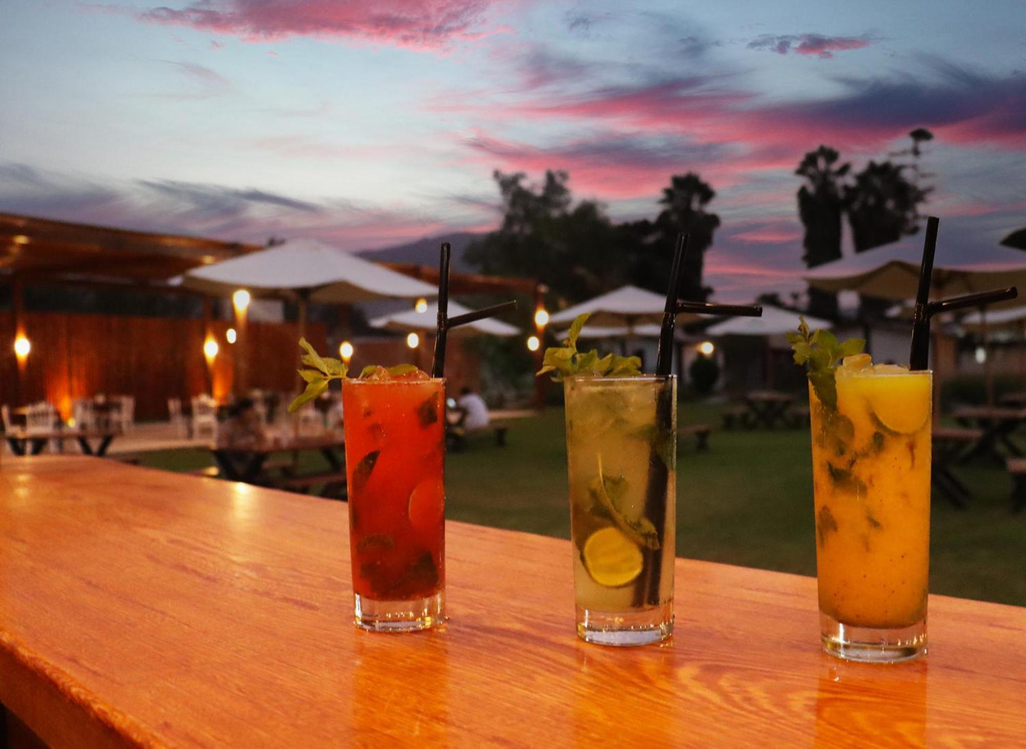 Los Andes - Restaurant & Bungalows Сьенегилья Экстерьер фото
