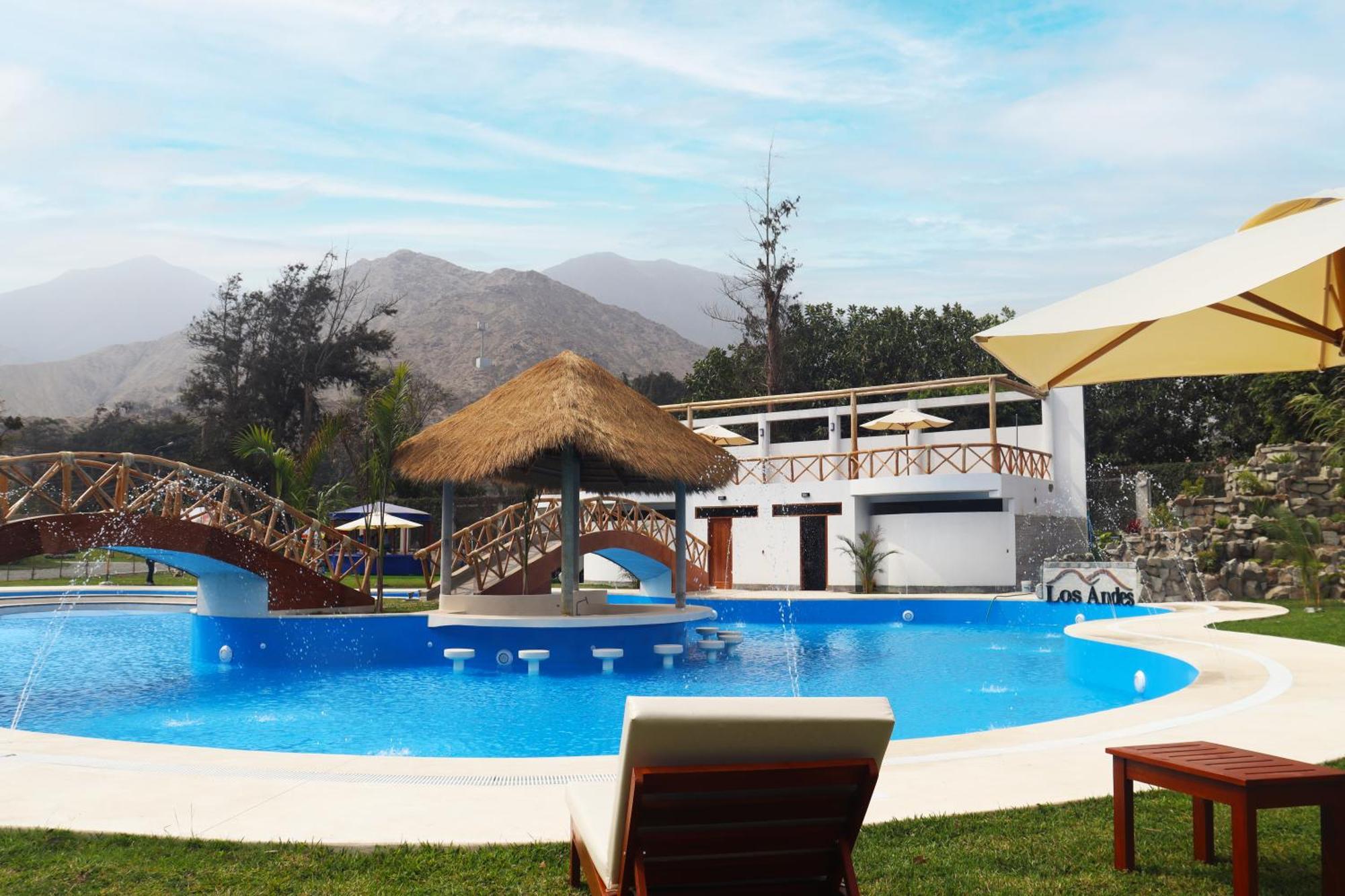 Los Andes - Restaurant & Bungalows Сьенегилья Экстерьер фото