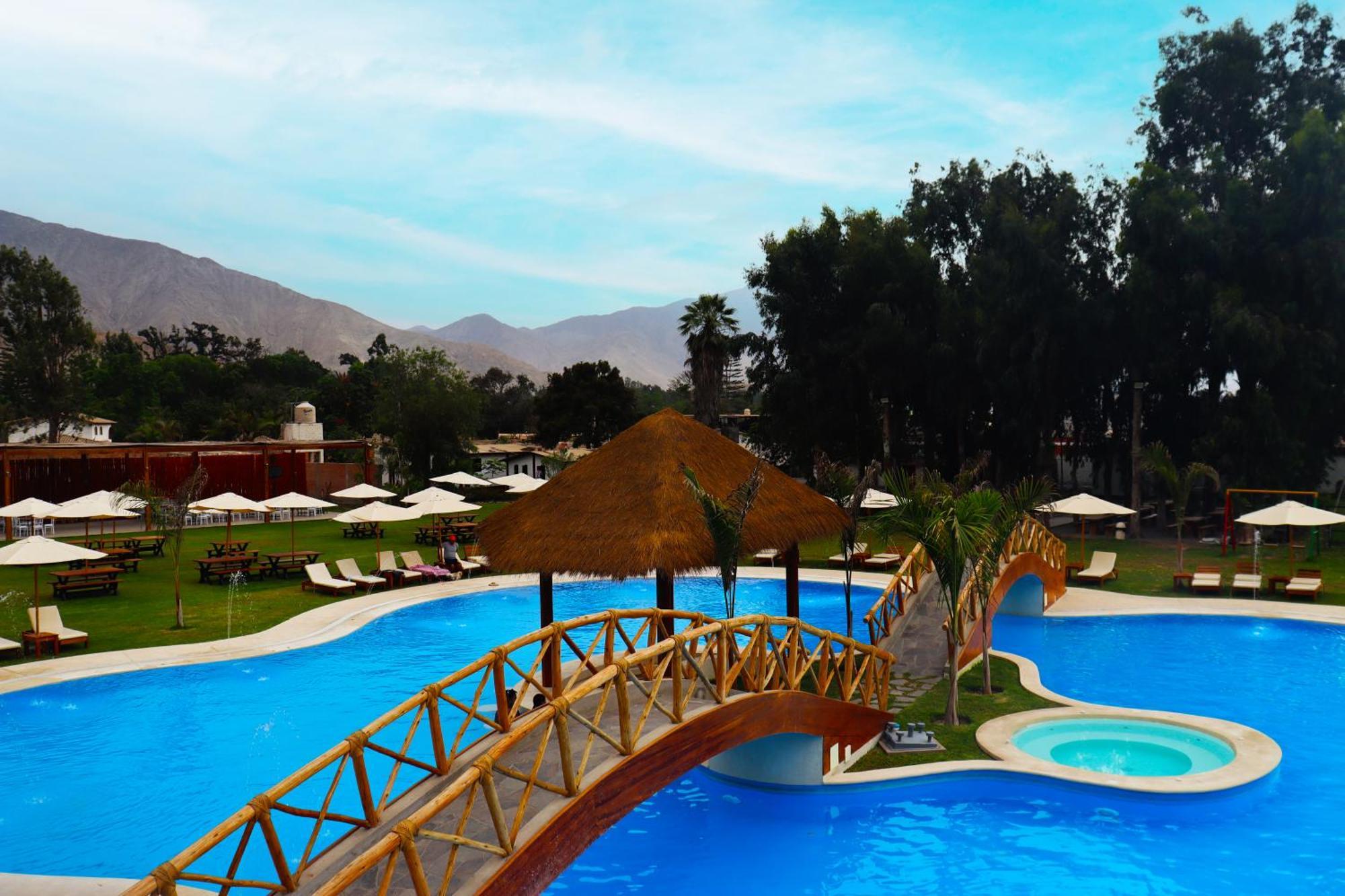 Los Andes - Restaurant & Bungalows Сьенегилья Экстерьер фото