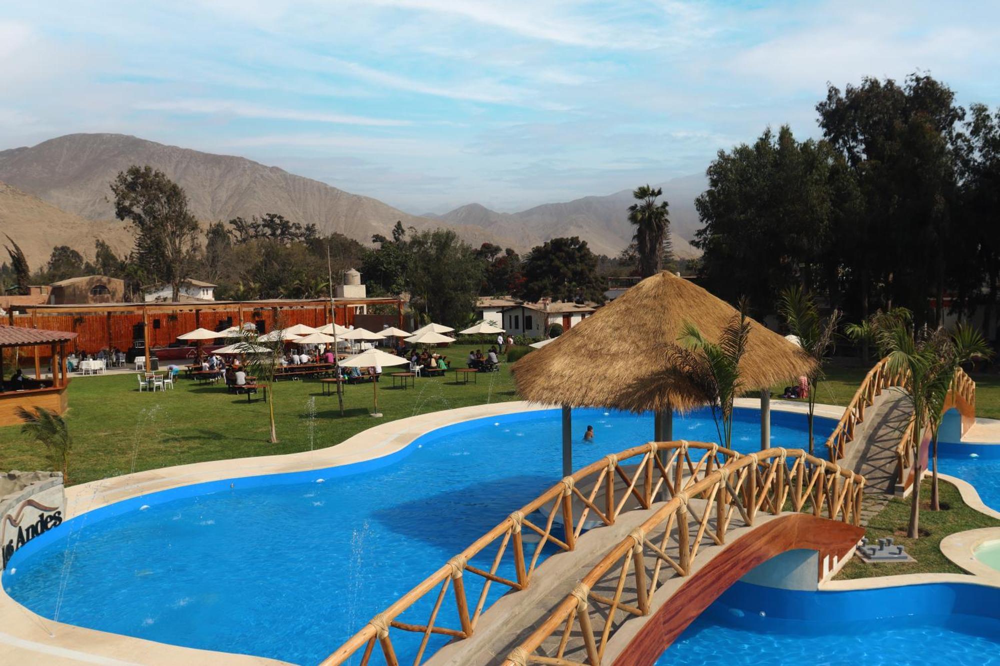 Los Andes - Restaurant & Bungalows Сьенегилья Экстерьер фото
