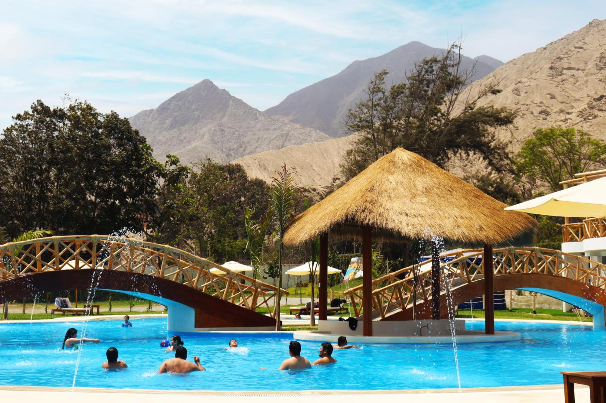 Los Andes - Restaurant & Bungalows Сьенегилья Экстерьер фото